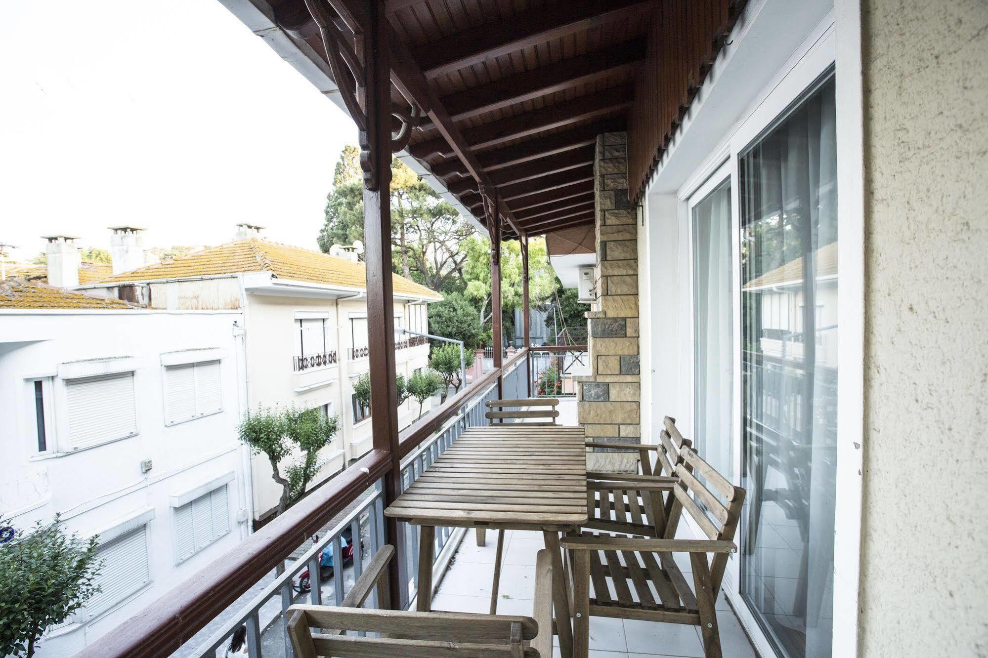 Bueyuekada Apart Hotel - Yeni Apart Adalar Exterior photo
